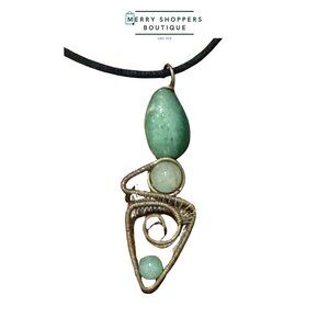 Handmade chalcedony necklace